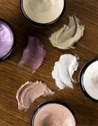 Redken Brews vlasová pomáda pro přirozený vzhled s jílem 100 ml