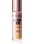 Revolution Bright Light Face Glow rozjasňující tónovací fluid odstín Gleam Light 23 ml