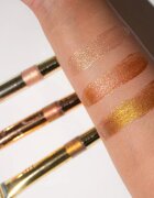 Revolution Relove Glow Up tekutý rozjasňovač odstín Lit Up 8 ml