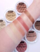 Revolution Relove Super Highlight rozjasňovač odstín Blushed 6 g