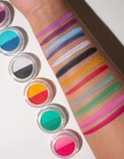Revolution Relove Water Activated Liner oční linky odstín Distinction 68 g