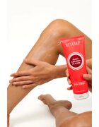 Revuele Plum & Bloom Allure Fragranced Brightening Body Cream rozjasňující tělový krém s hydratačním účinkem pro ženy 250 ml