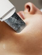 RIO Ultrasonic Skin Cleanser multifunkční ultrazvuková špachtle 1 ks