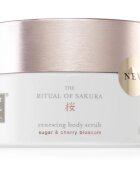 RITUALS The Ritual Of Sakura zjemňující tělový peeling 250 g