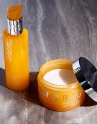 Rodial Vit C Brightening Cleanser rozjasňující čisticí gel 135 ml