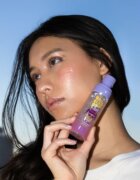 Rude Cosmetics Glitter Glow fixační sprej na make-up se třpytkami 60 ml