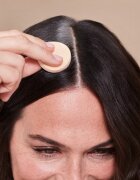 Schwarzkopf Palette Compact Root Retouch vlasový korektor odrostů a šedin s pudrovým efektem odstín Tmavě plavý 3 g