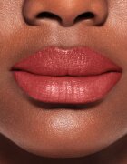 Shiseido ColorGel LipBalm tónující balzám na rty s hydratačním účinkem odstín 106 Redwood (red 2 g