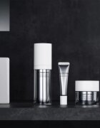 Shiseido Men Total Revitalizer Eye lehký oční krém pro muže 15 ml
