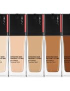 Shiseido Synchro Skin Radiant Lifting Foundation rozjasňující liftingový make-up SPF 30 odstín 520 Rosewood 30 ml