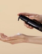 Shu Uemura Essence Absolue noční sérum na vlasy 45 ml