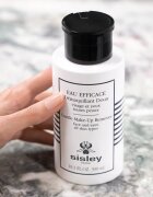 Sisley Eau Efficace Gentle Eye Makeup Remover Face and Eye jemná micelární voda na obličej a oční okolí 300 ml