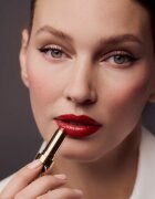 Sisley Phyto Rouge Shine lesklá rtěnka s hydratačním účinkem odstín 43 Sheer Scarlet 3 g