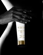 Sisley Sisleÿa L'Integral Anti-Age Concentrated Firming Body Cream zpevňující tělový krém proti stárnutí pokožky 150 ml