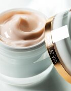 Sisley Sisleÿa L'Integral Anti-Age Fresh Gel Cream luxusní protivráskový krém pro smíšenou až mastnou pokožku 50 ml