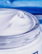 Sisley Velvet Nourishing Cream with Saffron Flowers hydratační krém pro suchou až citlivou pleť 50 ml