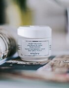 Sisley Velvet Nourishing Cream with Saffron Flowers hydratační krém pro suchou až citlivou pleť 50 ml
