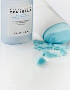 SKIN1004 Madagascar Centella Hyalu-Cica Silky-Fit Sun Stick ochranná hydratační tyčinka SPF 50+ 20 g