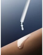 SKIN1004 Madagascar Centella Hyalu-Teca Plumping Ampoule intenzivní hydratační sérum proti stárnutí a na zpevnění pleti 50 ml