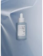 SKIN1004 Madagascar Centella Hyalu-Teca Plumping Ampoule intenzivní hydratační sérum proti stárnutí a na zpevnění pleti 50 ml