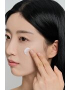 SKIN1004 Madagascar Centella Tone Brightening Capsule Cream revitalizační a rozjasňující krém se zklidňujícím účinkem 75 ml