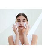 SKIN1004 Madagascar Centella Tone Brightening Cleansing Gel Foam pěnivý čisticí gel pro rozjasnění a hydrataci 125 ml