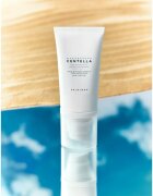 SKIN1004 Madagascar Centella Tone Brightening Tone-Up Sunscreen ochranný tónovaný fluid na obličej pro rozjasnění pleti SPF 50+ 50 ml