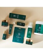 Skin79 Cica Pine jemná čisticí pěna s peelingovým efektem 160 ml