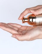 Skin79 Golden Snail konturovací liftingová esence se šnečím extraktem 40 ml