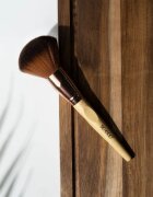 So Eco Bronzer Brush štětec na bronzer s hypoalergenními štětinami 1 ks