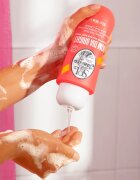 Sol de Janeiro Bom Dia™ Bright Body Wash exfoliační sprchový gel s vyhlazujícím efektem 385 ml
