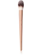 SOSU Cosmetics Individual Brush štětec na rozjasňovač odstín SF04 1 ks