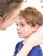 Suntribe Kids Mineral Sunscreen minerální ochranný krém na obličej a tělo pro děti 100 ml