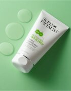 Super Facialist Salicylic Acid Anti Blemish odličovací čisticí gel pro problematickou a mastnou pokožku 150 ml