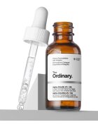 The Ordinary Alpha Arbutin 2% + HA rozjasňující pleťové sérum s kyselinou hyaluronovou 30 ml