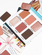 theBalm Male Order® Domestic Male paleta očních stínů 13.2 g