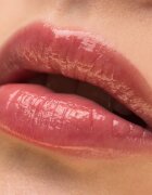 theBalm Plump Your Pucker Lip Gloss lesk na rty pro větší objem odstín Night Rider 2.7 ml