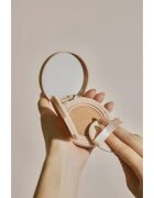 thim Luminous Skin Cushion dlouhotrvající make-up v houbičce pro rozjasnění a hydrataci odstín 21 Light Beige 15 g