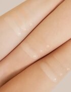 thim Luminous Skin Cushion dlouhotrvající make-up v houbičce pro rozjasnění a hydrataci odstín 23 Natural Beige 15 g