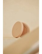 thim Luminous Skin Cushion dlouhotrvající make-up v houbičce pro rozjasnění a hydrataci odstín 25 Tan 15 g