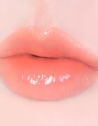 thim Satin Lip Glaze dlouhotrvající lesk na rty s hydratačním účinkem odstín 02 Haze Coral 6 g