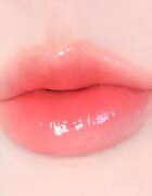 thim Satin Lip Glaze dlouhotrvající lesk na rty s hydratačním účinkem odstín 03 Fig Noir 6 g