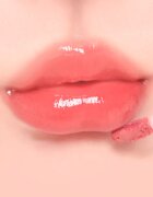 thim Satin Lip Glaze dlouhotrvající lesk na rty s hydratačním účinkem odstín 03 Fig Noir 6 g