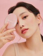 TIRTIR Mask Fit All Cover Cushion matující make-up v houbičce odstín 13N Fair Ivory 18 g