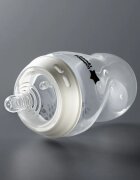 Tommee Tippee Natural Start Anti-Colic samosterilizační kojenecká láhev Slow Flow 0m+ 1 ks