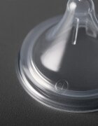 Tommee Tippee Natural Start Deep Latch Teats trojúhelníková savička na lahev pomalý průtok 2 ks
