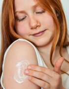 Topicrem AD Emollient Balm pečující tělový balzám pro velmi suchou citlivou a atopickou pokožku 200 ml