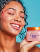 Tree Hut Shea Sugar Scrub Moroccan Rose cukrový peeling s bambuckým máslem 510 g