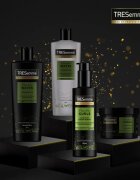 TRESemmé Flawless Curls Leave-in Serum sérum na vlasy proti krepatění 200 ml
