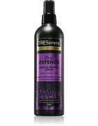 TRESemmé Heat Protection Defence Spray termoochranný sprej pro úpravu žehličkou a kulmou 270 ml